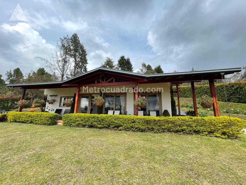 Finca En Venta, Guarne - Imagen 1